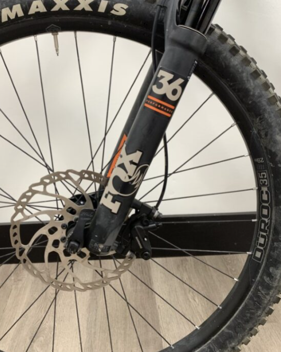 Pivot Firebird 29 - XT Kit - Sandstorm - Medium - Demo 1