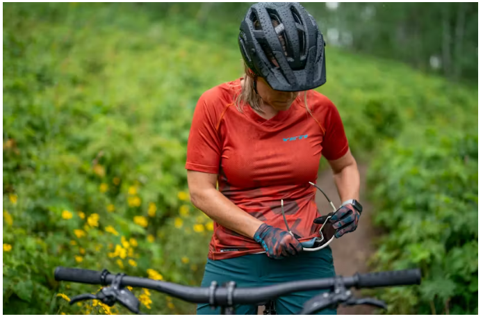 Yeti Enduro Short Sleeve MTB Jersey - Womens - Potters Disruption