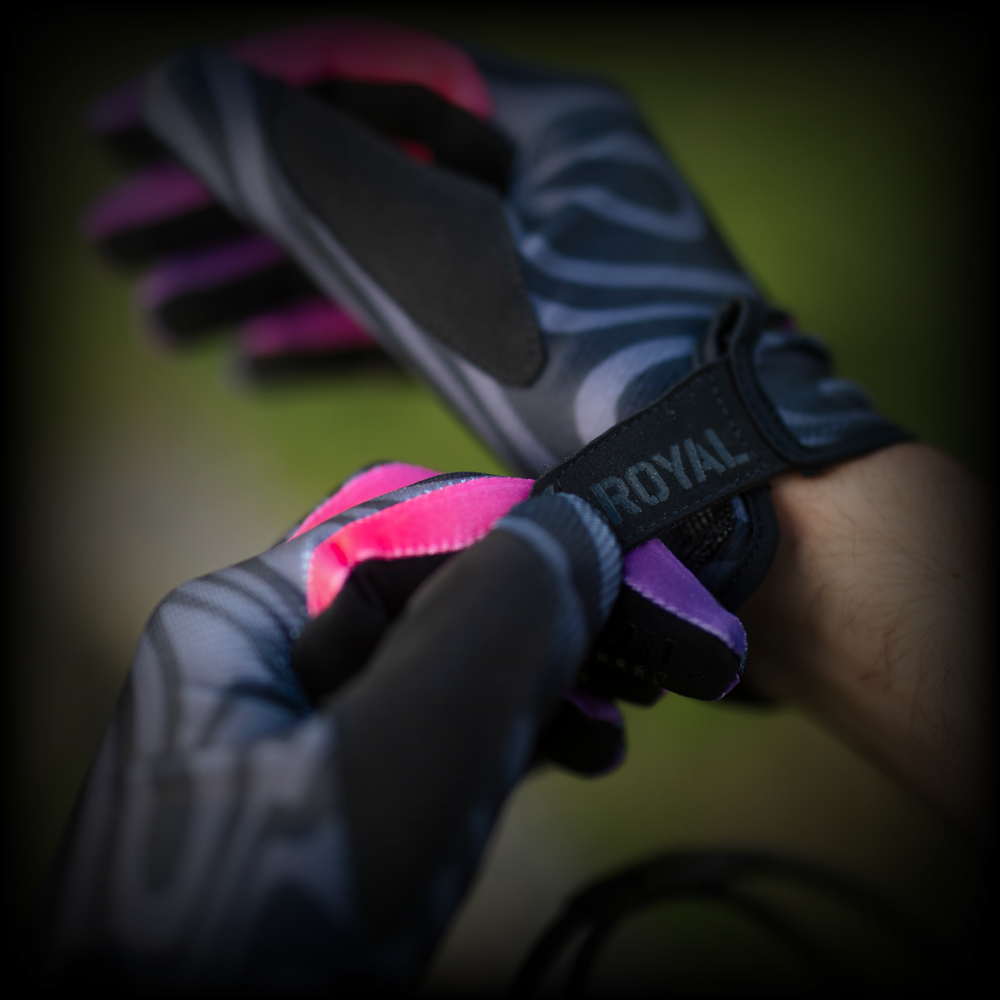 Royal Core MTB Glove - Flow Pink