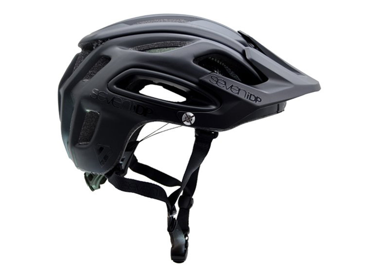 7 iDP M2 BOA MTB Helmet - Matt Black-Gloss Black - 2022 Matt Black - Gloss Black X-Small/Small