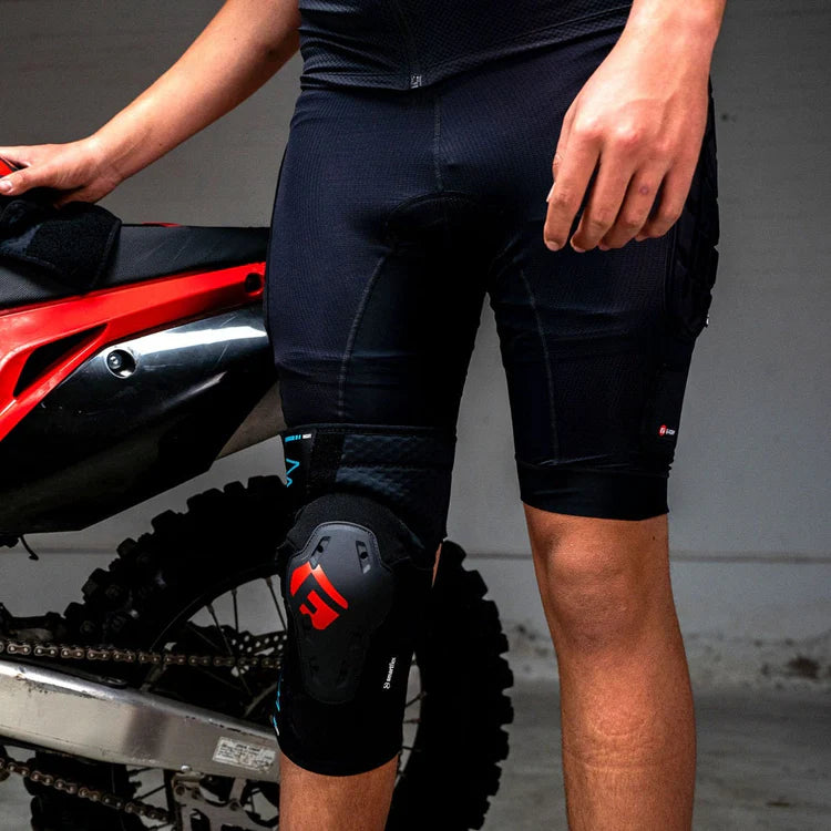 G-Form MX Short - Black