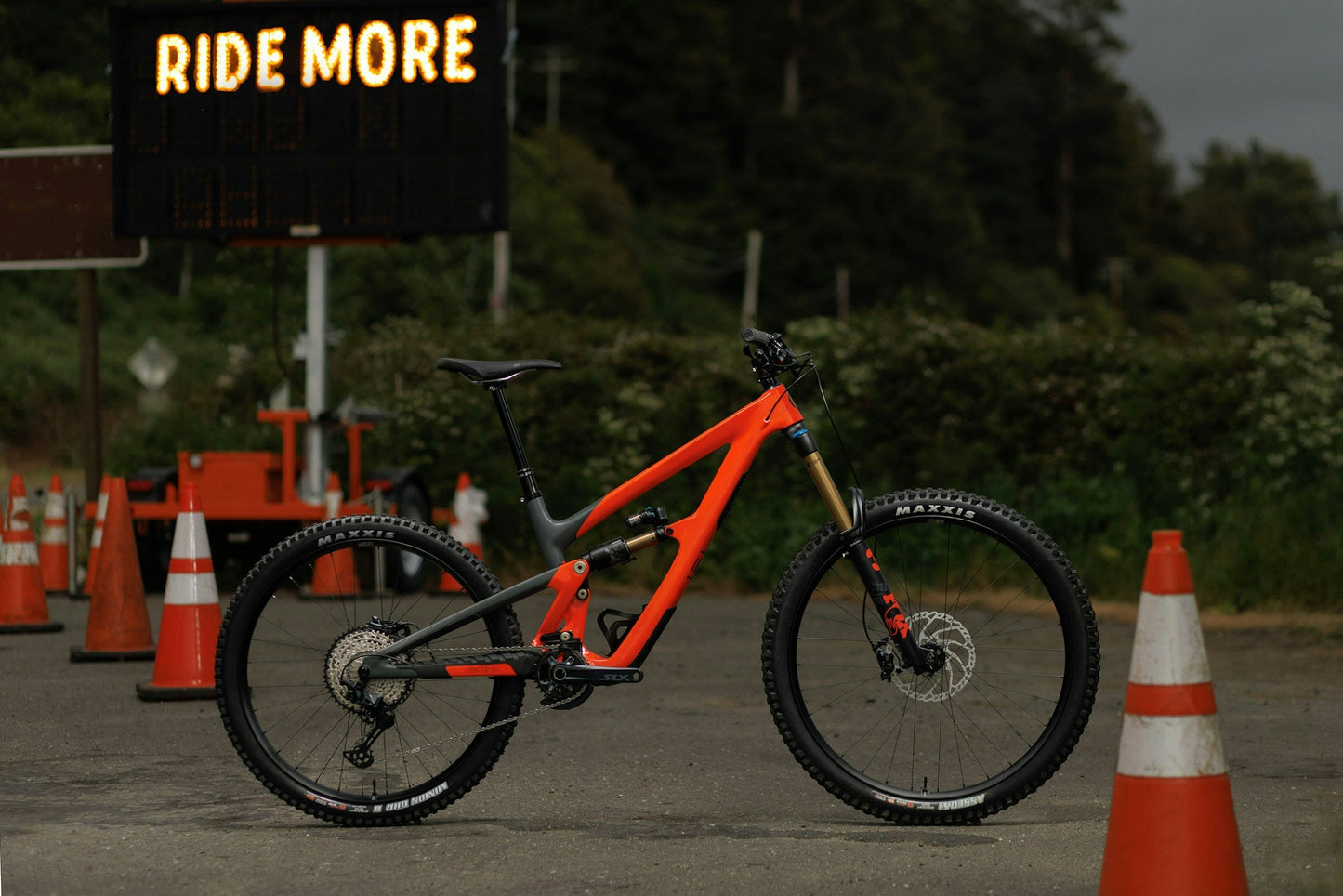 Ibis HD6 MX - GX AXS/AL Wheels - Traffic Cone Orange