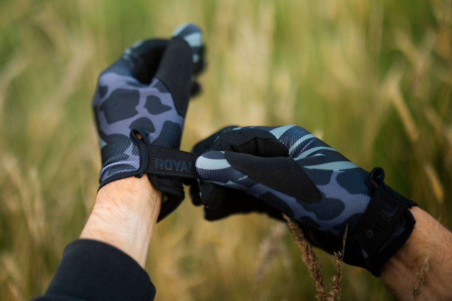 Royal Core MTB Glove - Skin Olive-Black