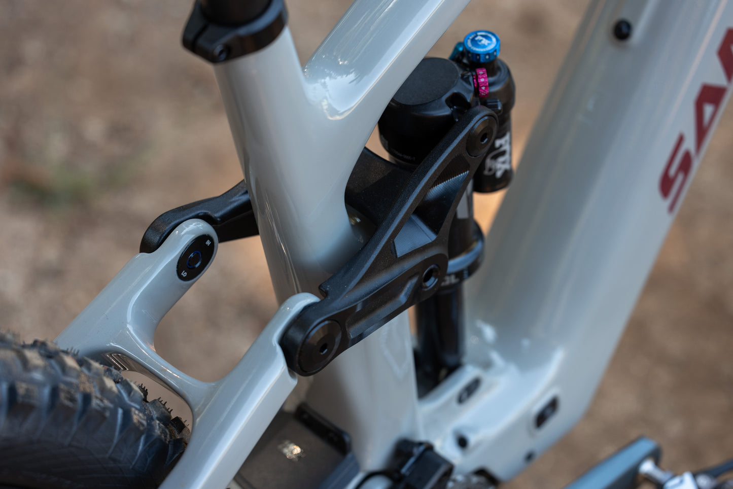 Santa Cruz Vala Carbon MX - S Kit - Gloss Gray - 2025