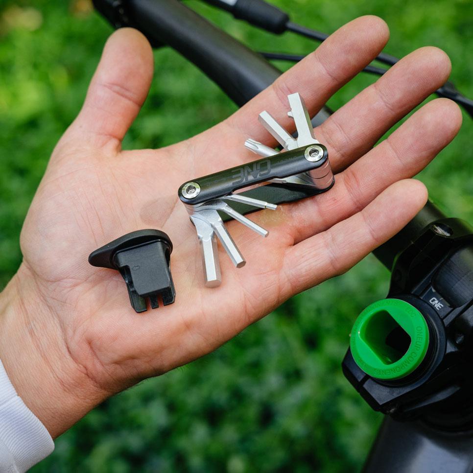 OneUp EDC Light Tool System - Purple