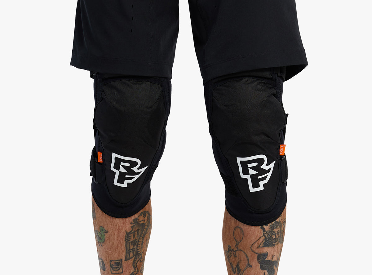 Race Face Ambush Knee - Stealth