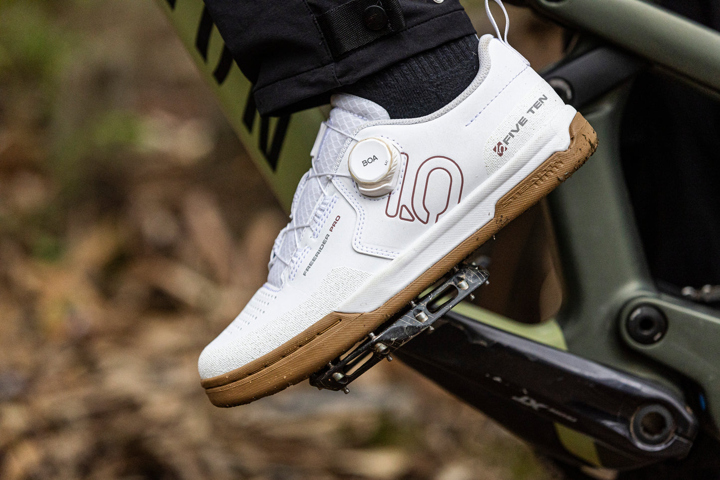 Five Ten Freerider Pro BOA Flat Pedal Shoe - Womens - Ftwr White-Warm Clay-Gray Three