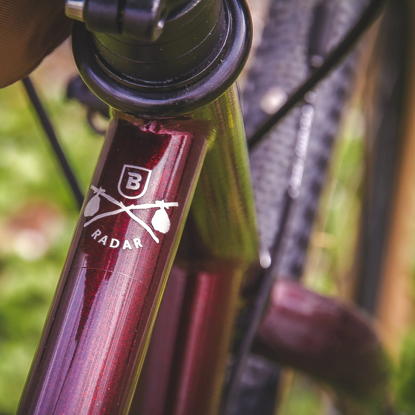 Breezer Radar Expert 700c - Cherry Cola