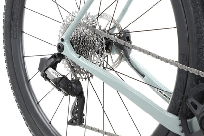 Haro Buzzard Carbon 2 700c - Semi-Gloss Slate Blue Black Fade-White
