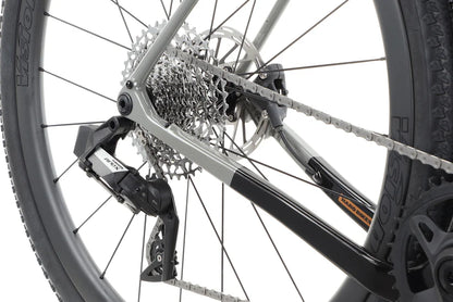 Haro Buzzard Carbon 2 700c - Gloss Jet Black and Gray-Copper