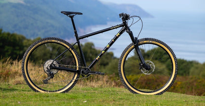 Marin Pine Mountain 2 29 - Black - 2023