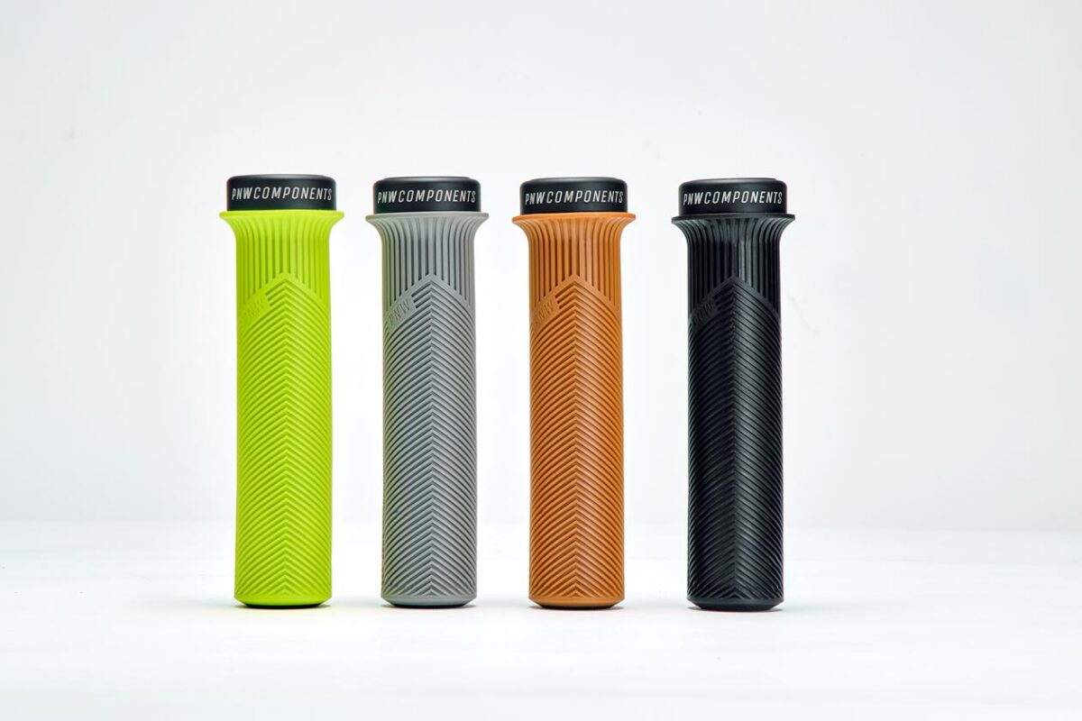 PNW Range MTB Grips - Peanut Butter
