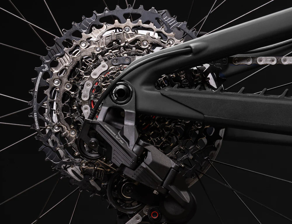 Santa Cruz Hightower Carbon 29 - 70 Kit - Matt Black - 2026