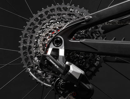 Santa Cruz Vala Carbon MX - 90 Kit - Gloss Gray - 2026