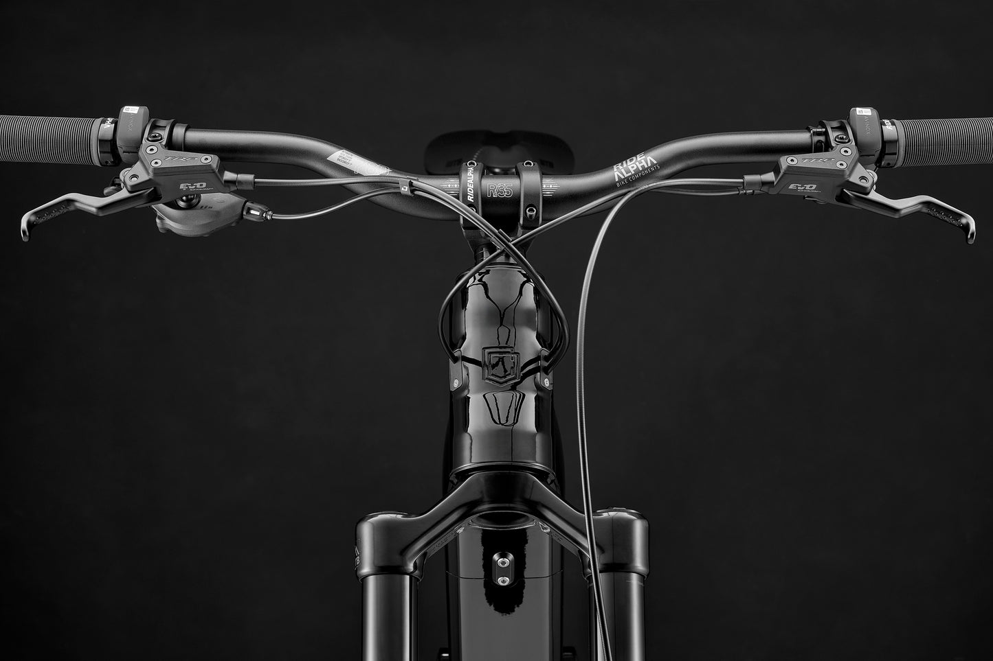 Commencal Meta Power SX Avinox MX - Ride - Pure Black