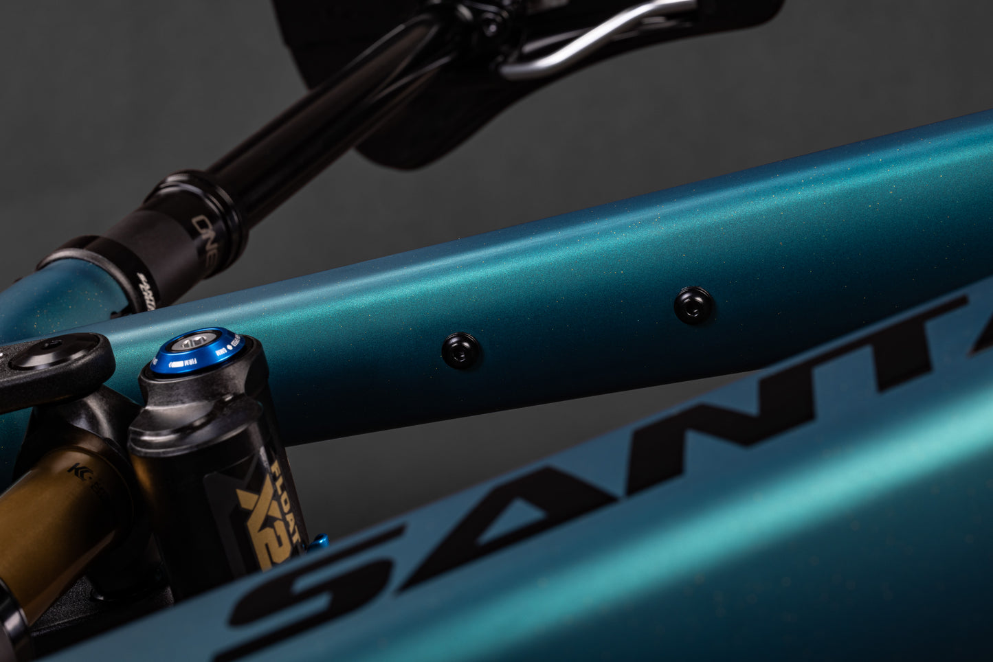 Santa Cruz Bullit Carbon MX - 70 Kit - Matt Teal Sparkle - 2026
