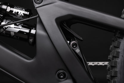 Santa Cruz Nomad Carbon MX - 90 Kit - Matt Black - 2026