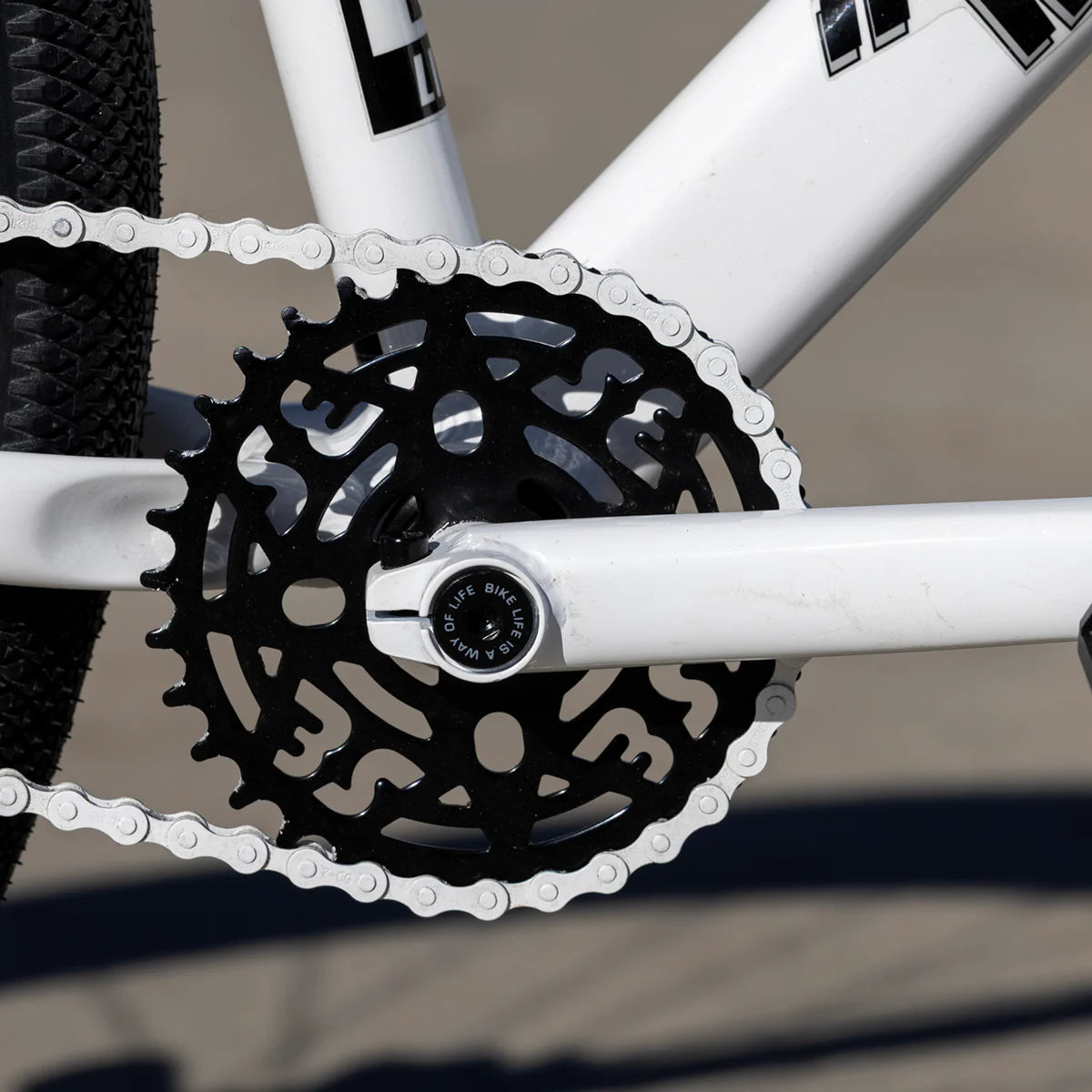 SE Bikes Maniacc Flyer 27.5+ Artic White