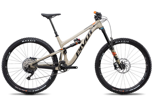 Pivot Firebird 29 - XT Kit - Sandstorm - Medium - Demo 1