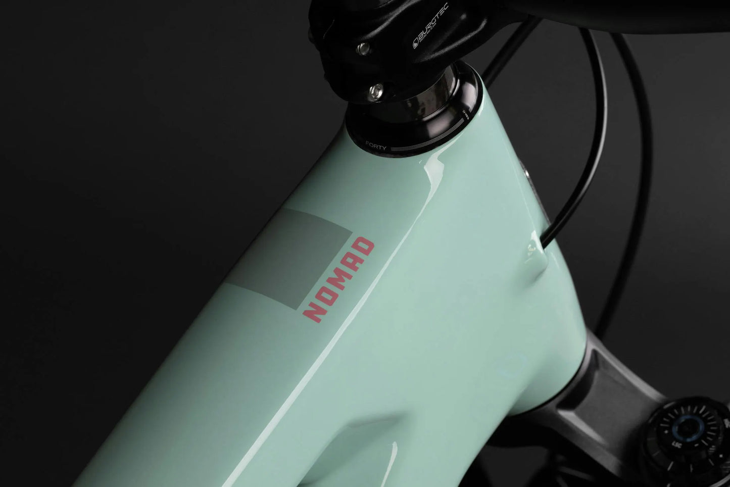 Santa Cruz Nomad CC MX - X0 AXS - Gloss Light Teal - 2025