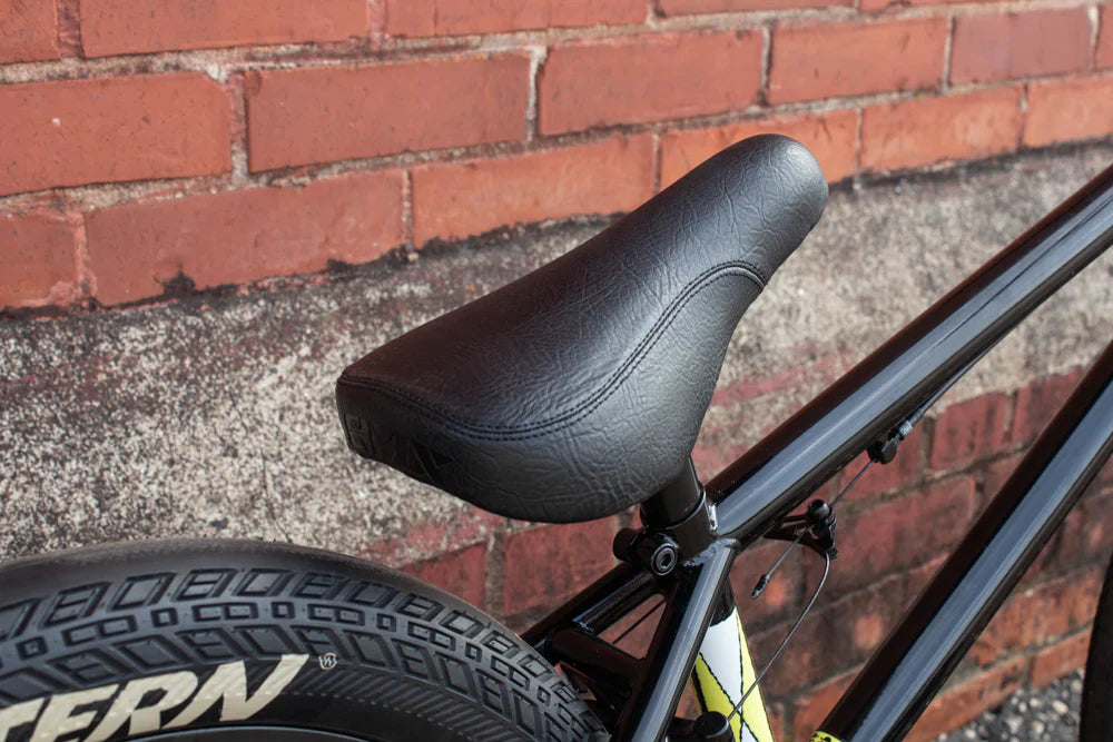 Eastern Nightwasp 20" BMX - Black