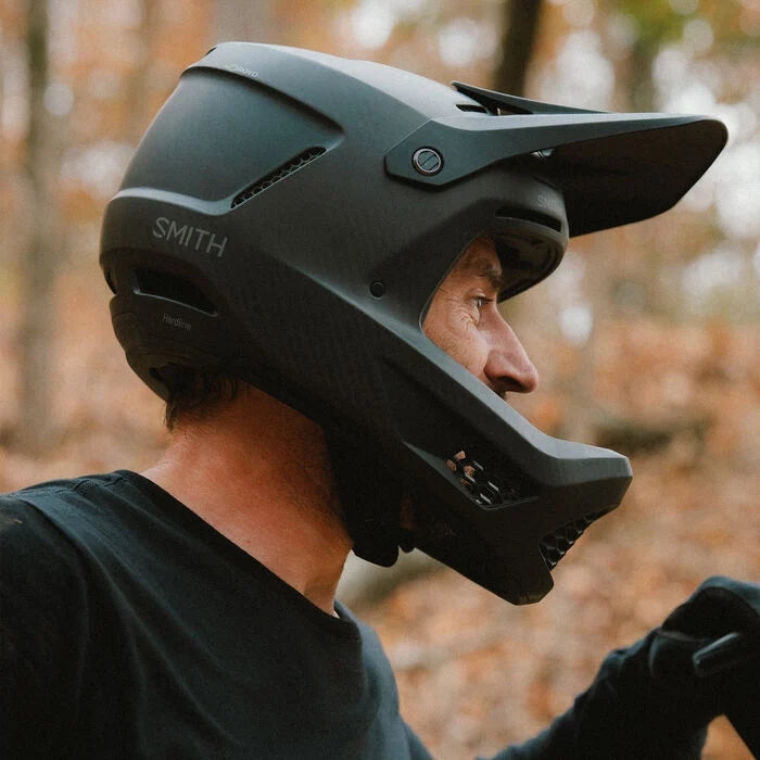 Smith Hardline MIPS Carbon Full Face Helmet - Matt Black Carbon